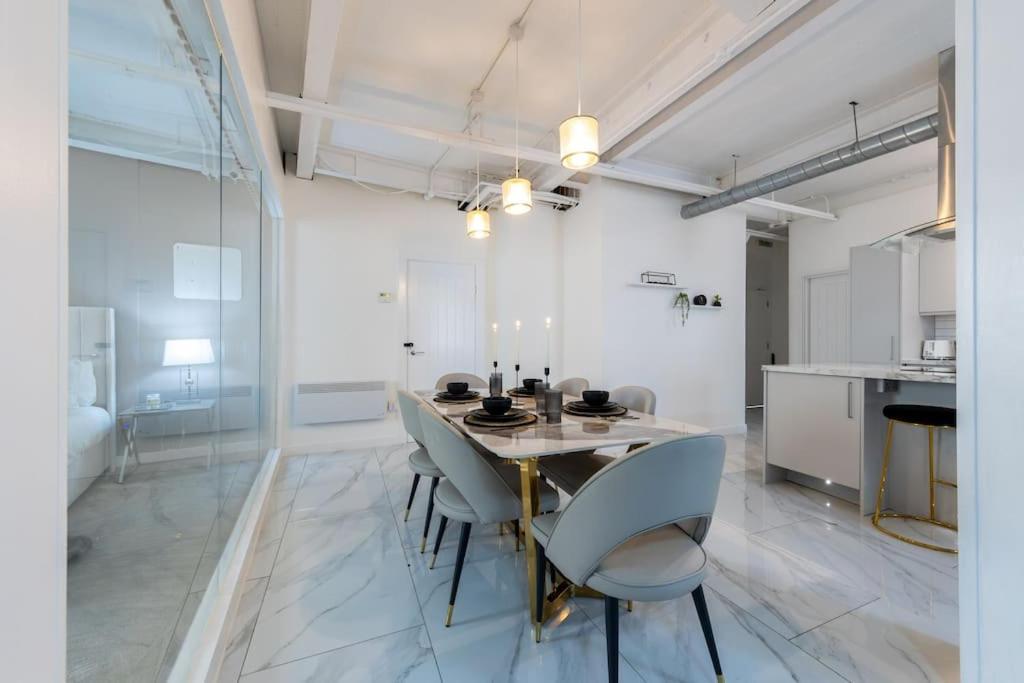 Luxury, Open Plan Apartment Брадфорд Экстерьер фото